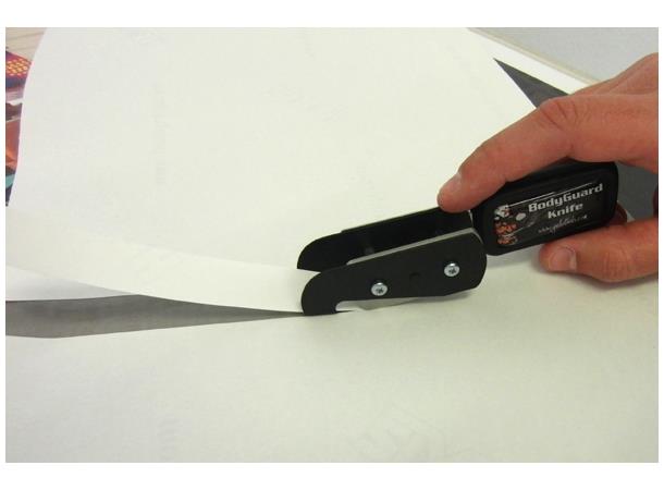 Yellotools BodyGuardKnife Twin Teflon kniv for kutting av bakpapir