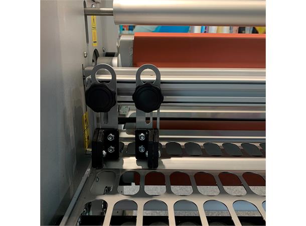 Neschen Cutting System CL/TH Kuttessystem til lamineringsmaskin 