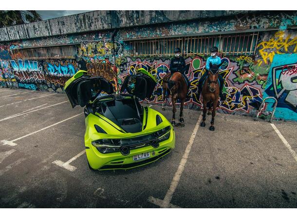 PWF Limited Edition CC4903 Atomic Lime 1,52x20m 