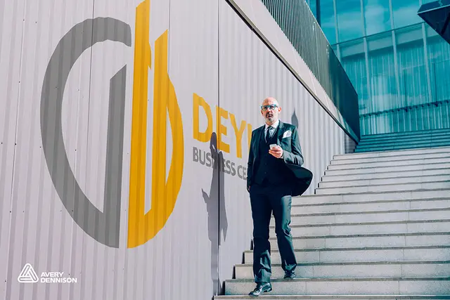 Avery 900 Super Cast 50mic 