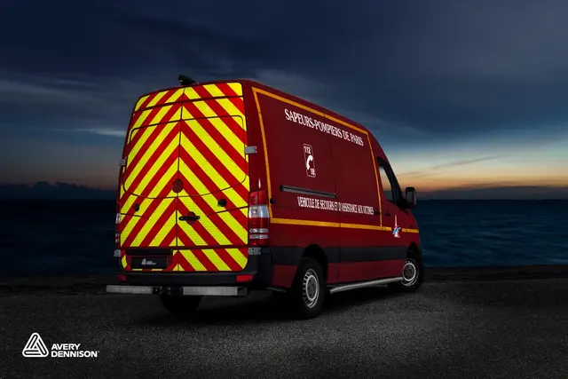 Avery Chevron Refleksfolie Prismerefleks 