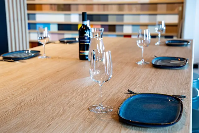 Cover Styl High-resistant Wood HRNF40 Smooth Oak  1,22x1m 