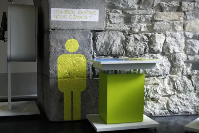 Mactac WW 100 Brick Gloss Hitack Grey 55mic 