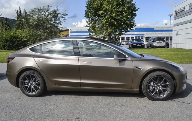 PWF Style CC4026 Matt Frozen Bronze 1,52x25m 