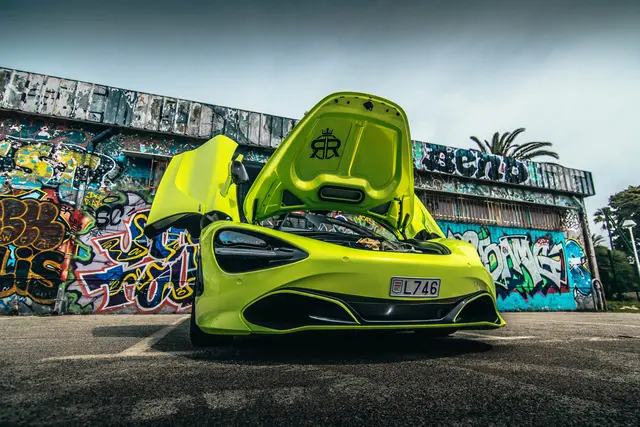 PWF Limited Edition CC4903 Atomic Lime 1,52x20m 