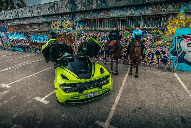 PWF Limited Edition CC4903 Atomic Lime 1,52x20m 