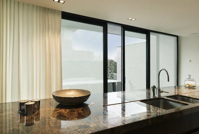 SQUID selfadhesive textile 105g 